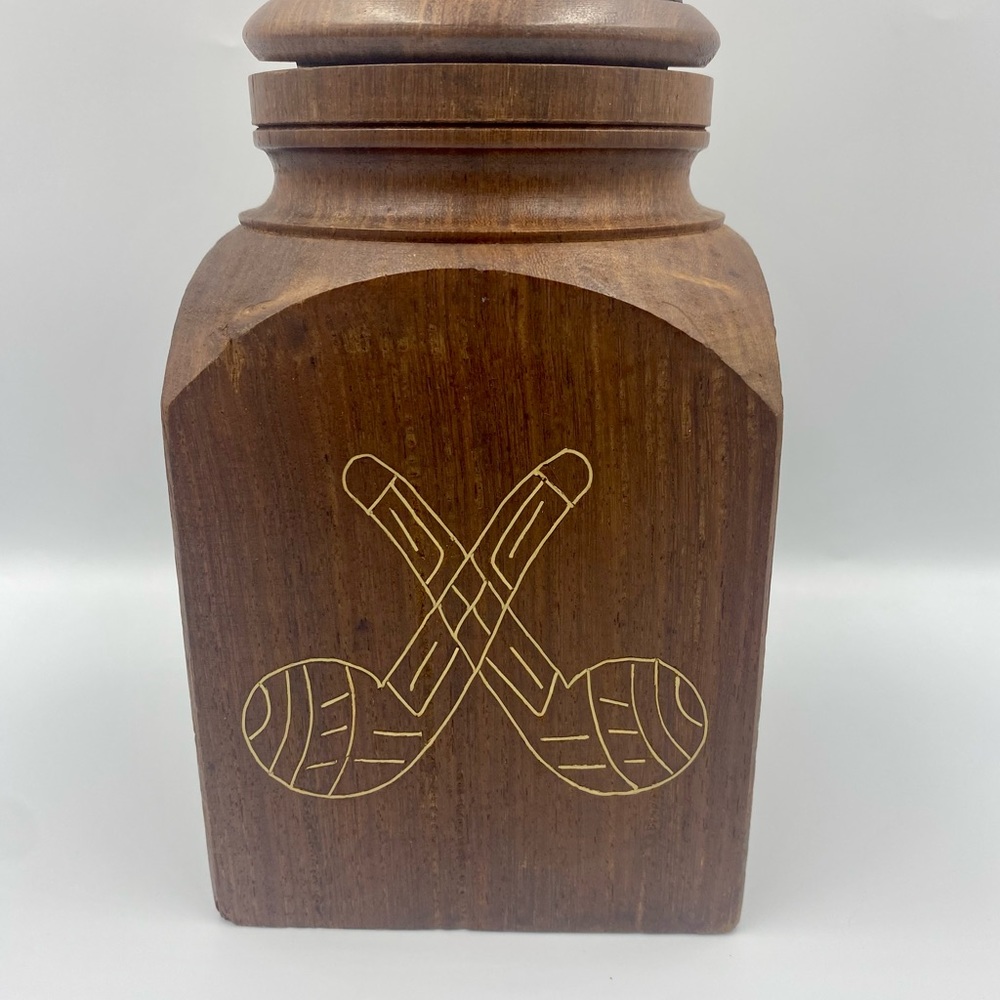 HAND CARVED VINTAGE WOODEN TOBACCO/TEA CANISTER.